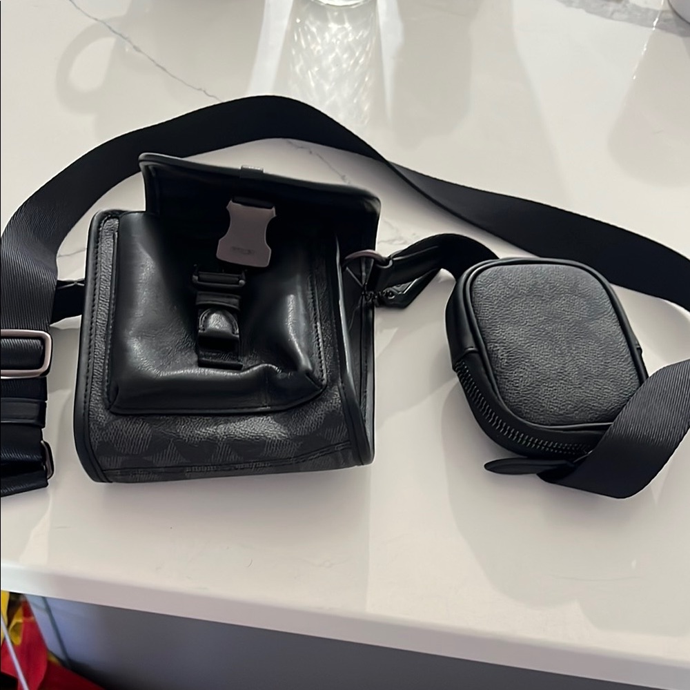 Coach Black Belt Bag Sleek Leather Design